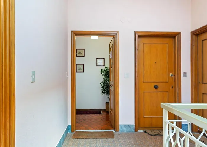 Sant'agostino Apartment *